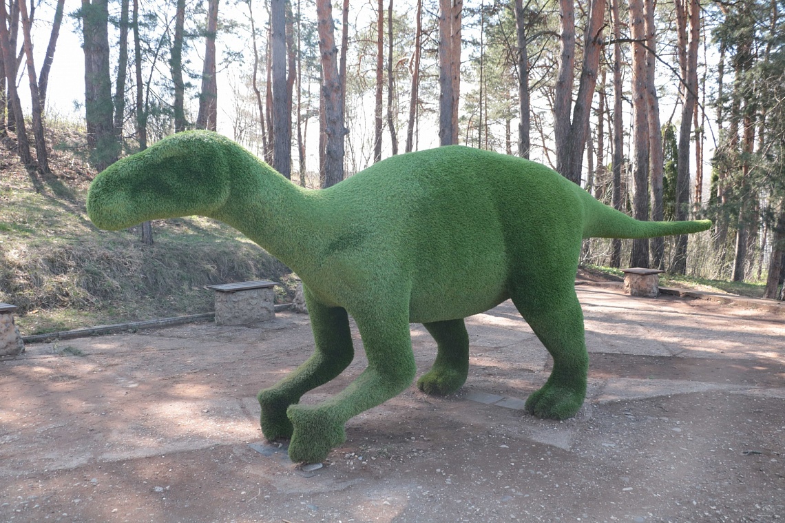 Кисловодск: прогулка с динозаврами